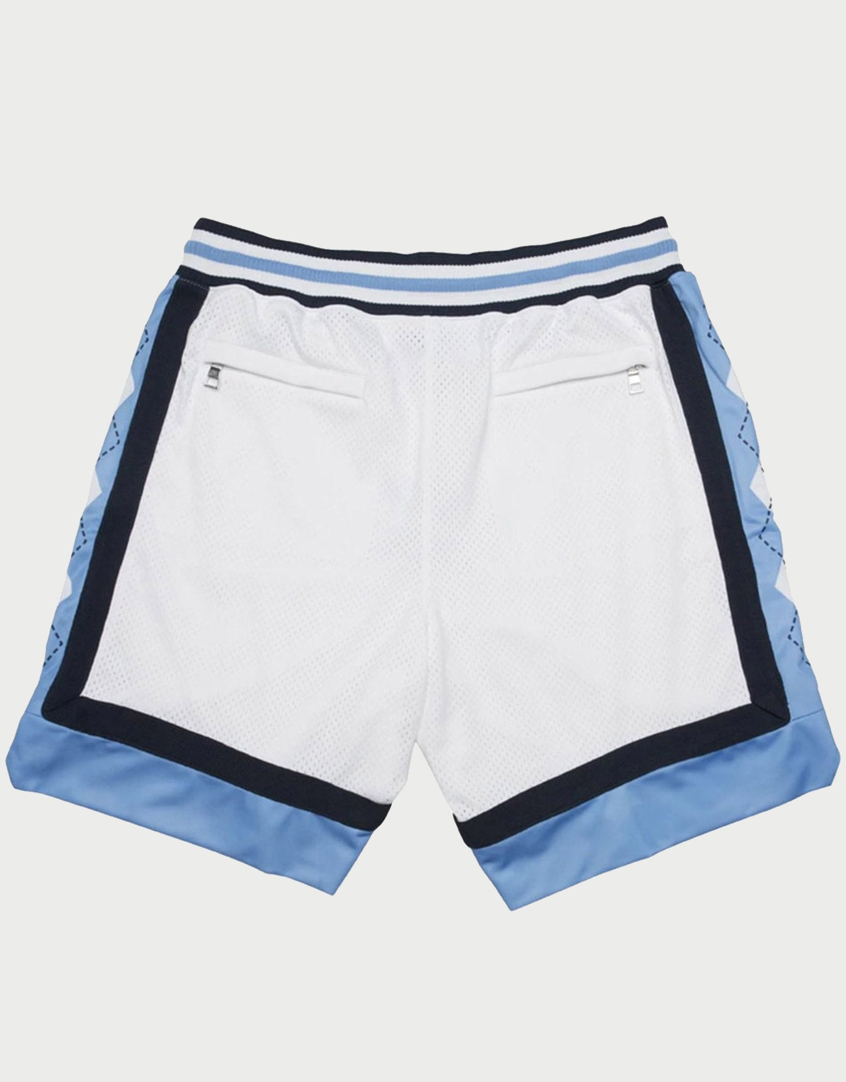 Pantalones cortos de baloncesto blancos de la Universidad de Carolina del Norte